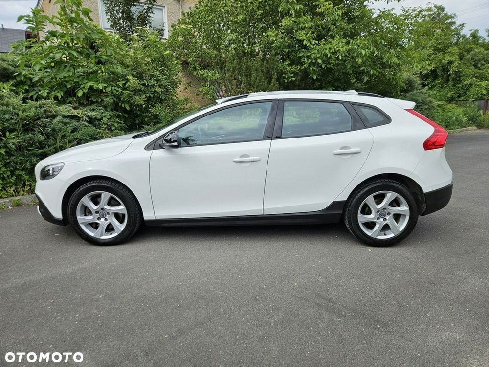 Volvo V40 D2 Drive-E Momentum - 2