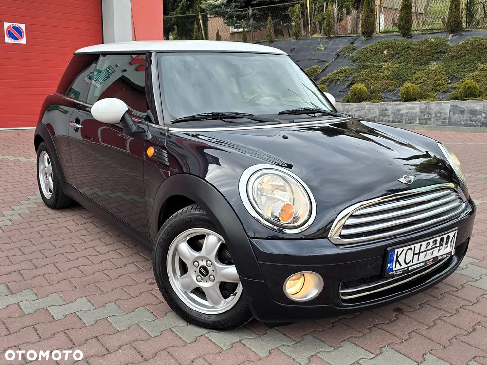 MINI Cooper Standard - 11