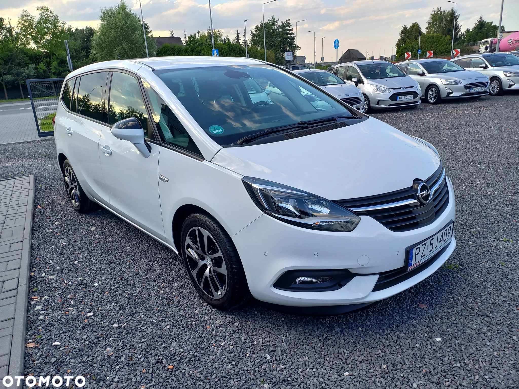Opel Zafira - 9