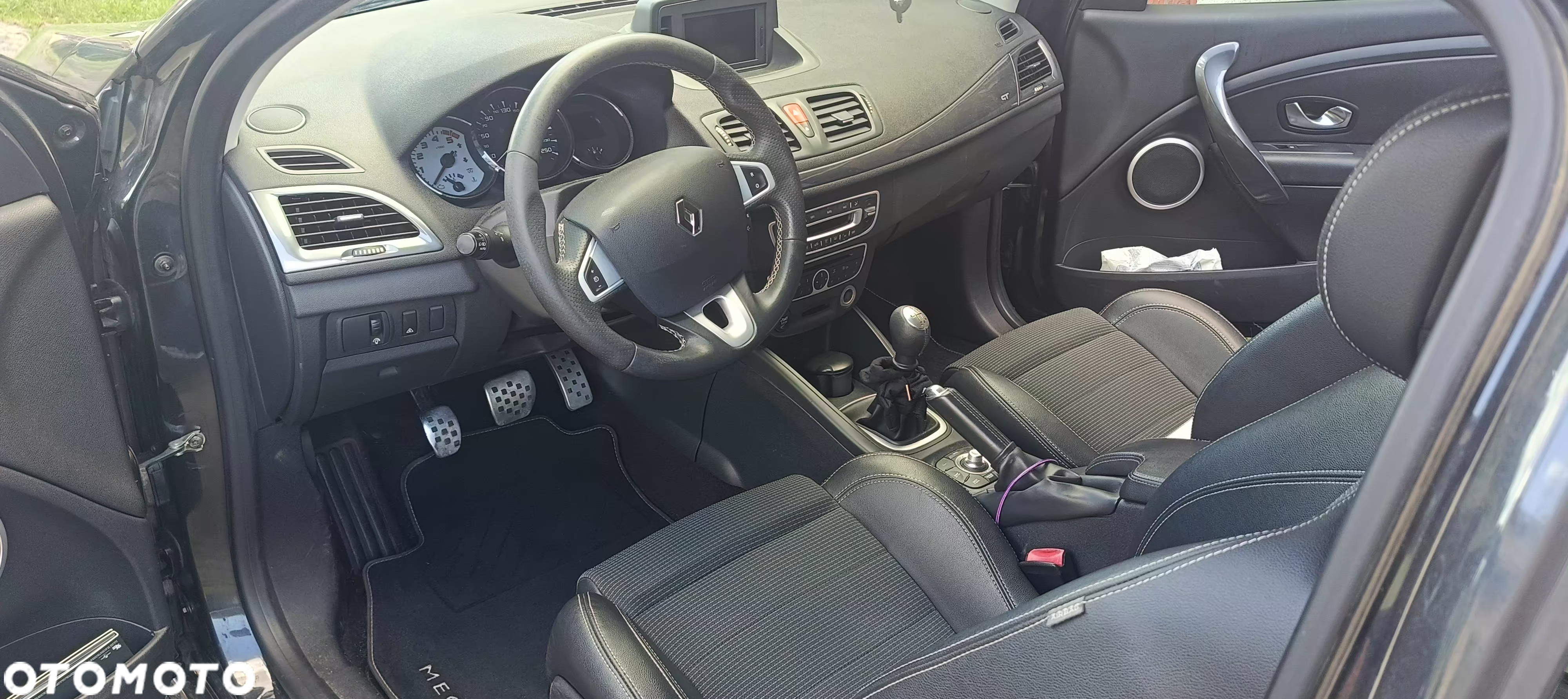 Renault Megane 2.0 dCi Dynamique - 10