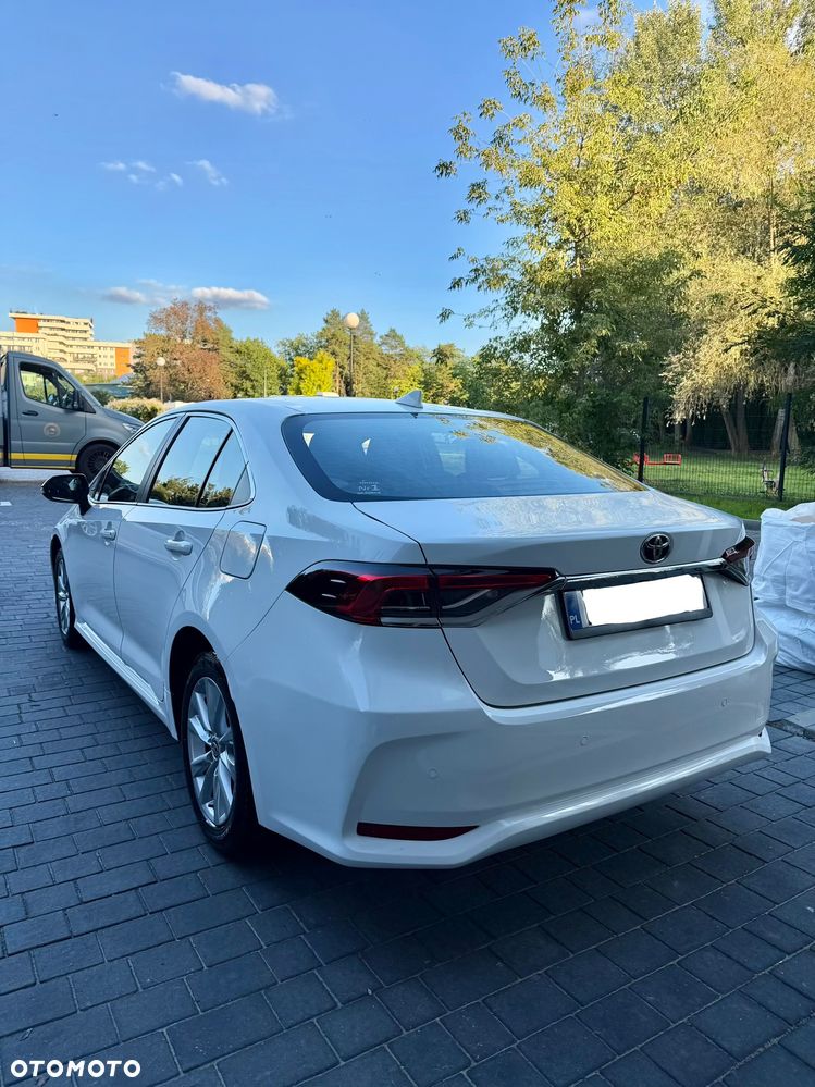Toyota Corolla 1.8 Hybrid Comfort - 3