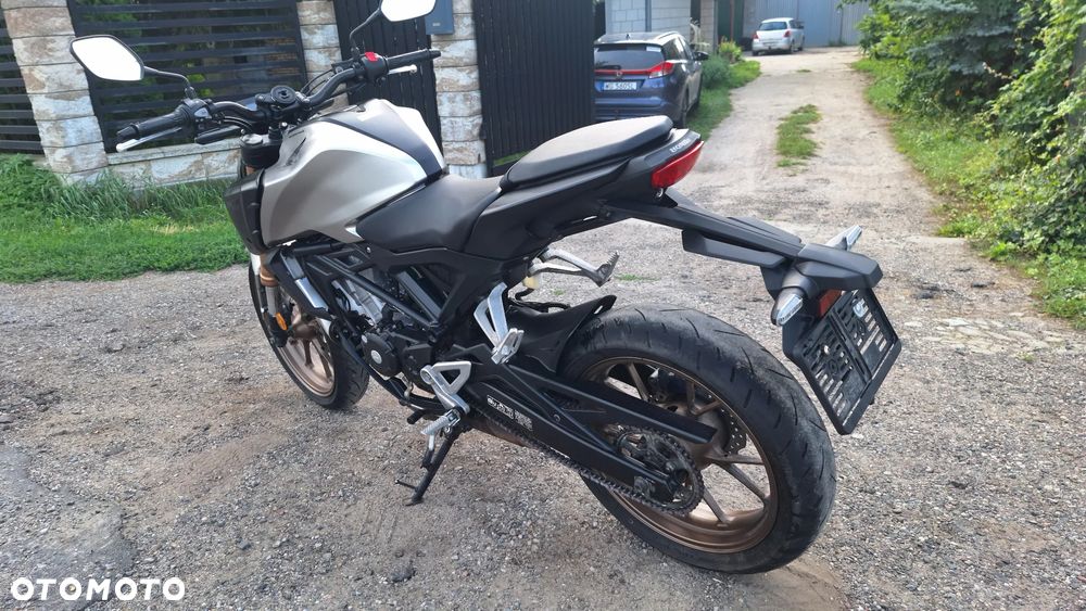Honda CB - 25