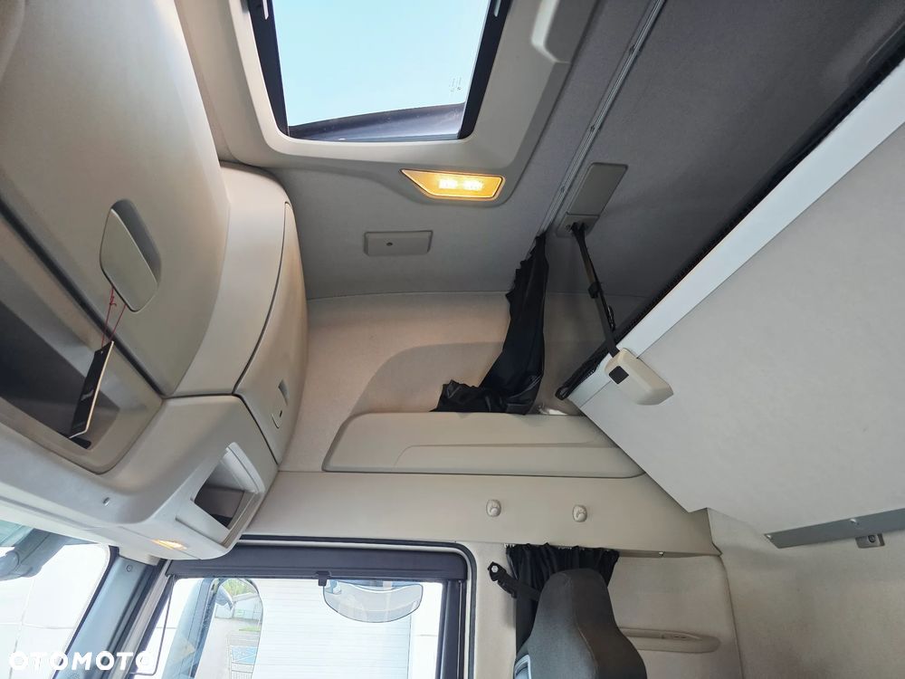 Iveco S-Way 480 - 23