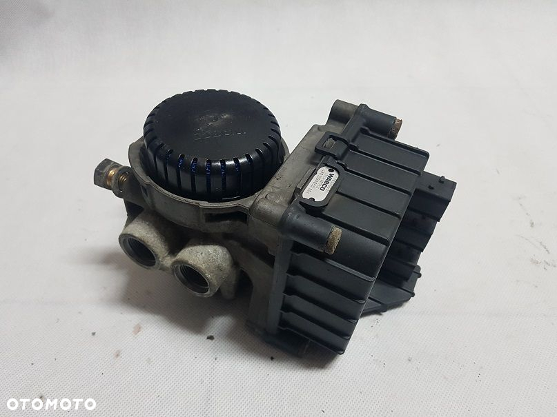 MODULATOR ZAWÓR EBS HAMULCOWY PRZEDNIEJ OSI DAF XF 106 , CF EURO 6 1867005 - 3
