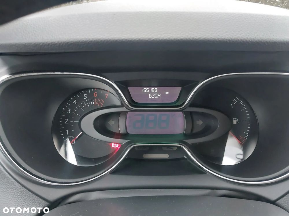 Renault Captur - 19