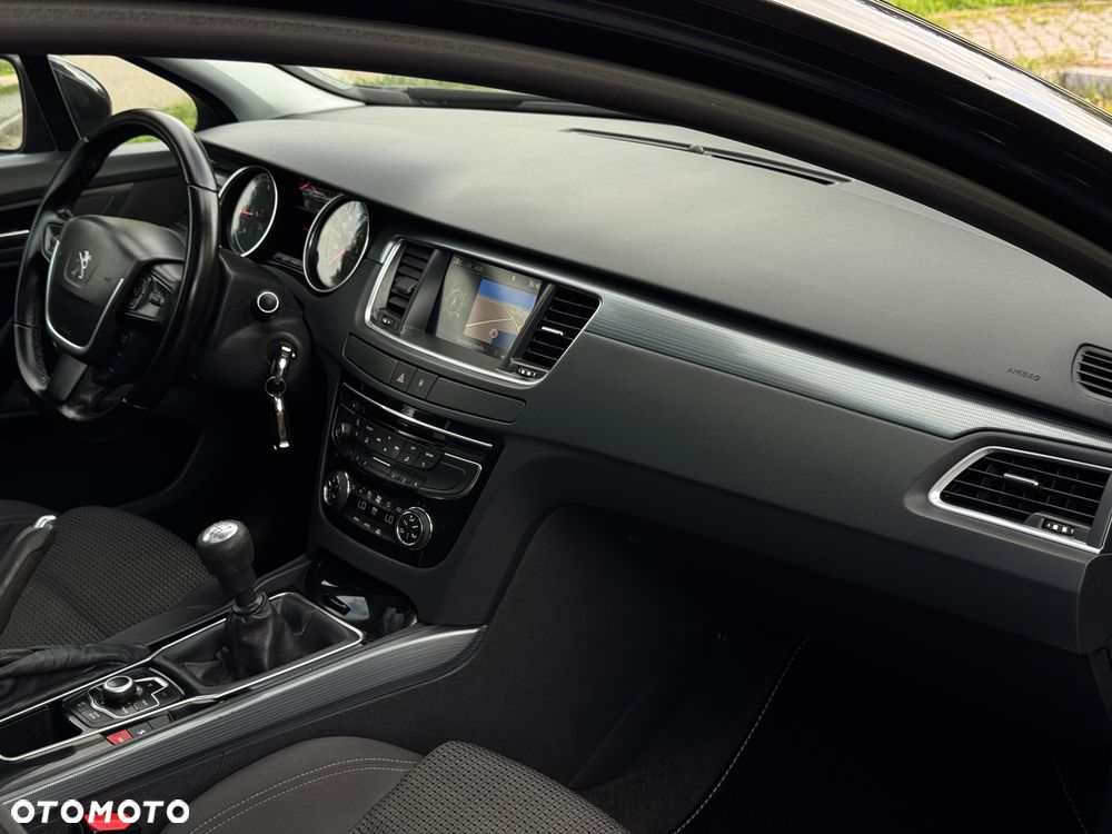 Peugeot 508 HDi FAP 140 Allure - 8
