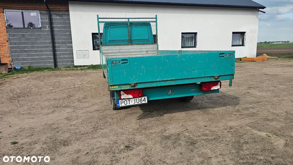 Mercedes-Benz SPRINTER - 4
