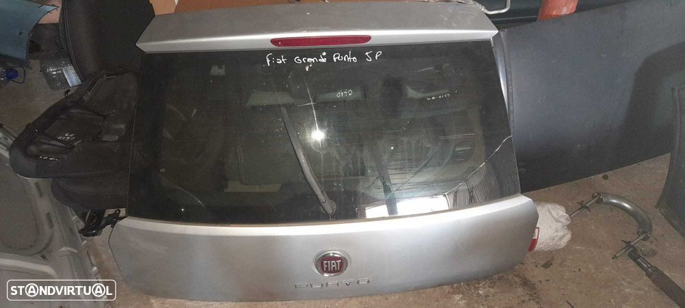 Porta mala fiat grande punto de 2012 - 1