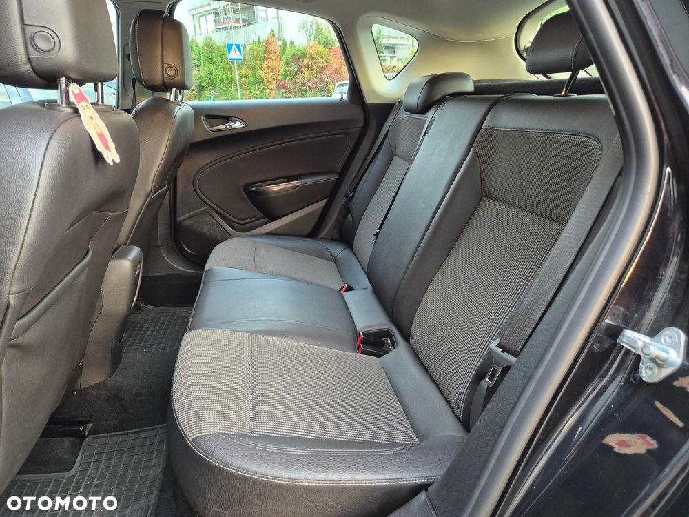 Opel Astra 1.6 Automatik Cosmo - 6