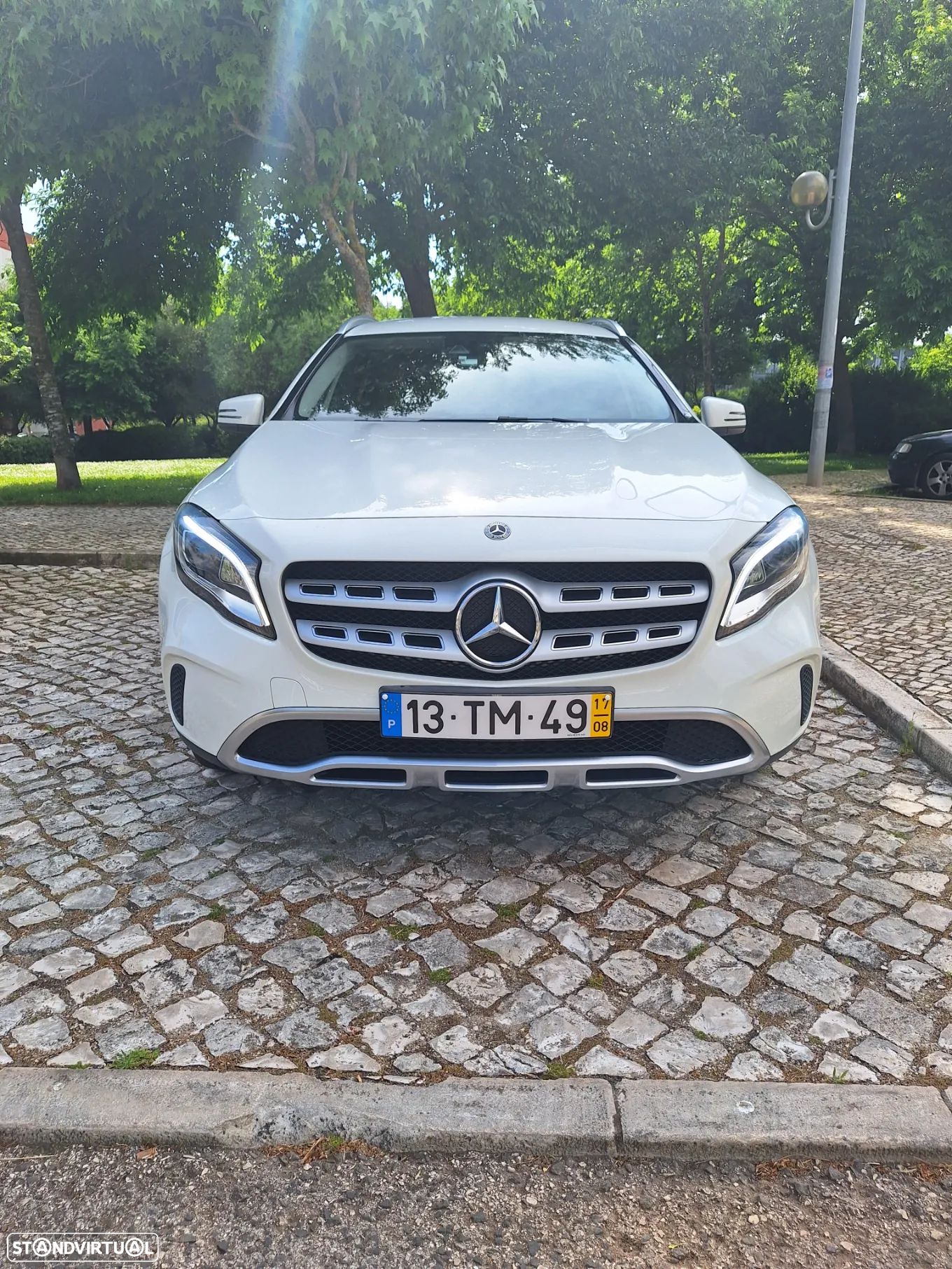 Mercedes-Benz GLA 180 d Urban - 1