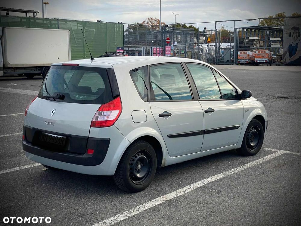 Renault Scenic - 9