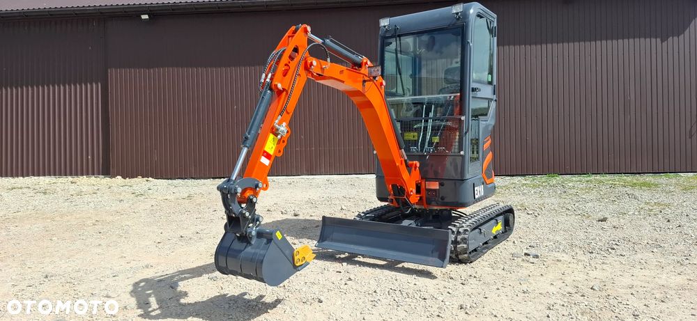 Inny Minikoparka Gąsienicowa EX18 z Silnikiem Kubota - 3