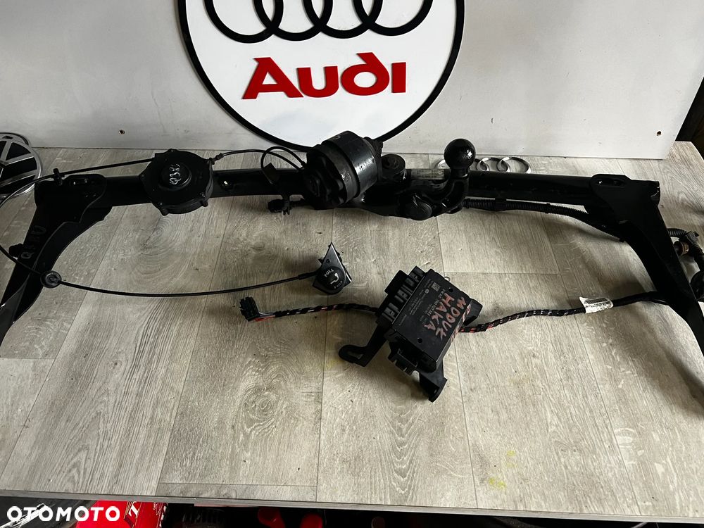 AUDI Q3 HAK HOLOWNICZY elektryczny 8U0971541 MODUŁ STEROWNIK HAKA 7N0907383 8U0803880D - 1