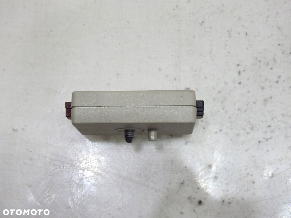 WZMACNIACZ ANTENOWY BMW 3 E90 6932644 - 4