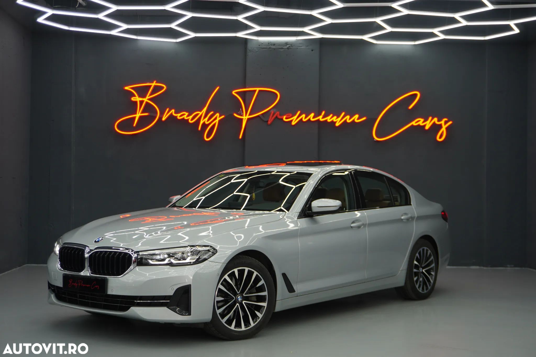 BMW Seria 5 540d xDrive AT MHEV - 1