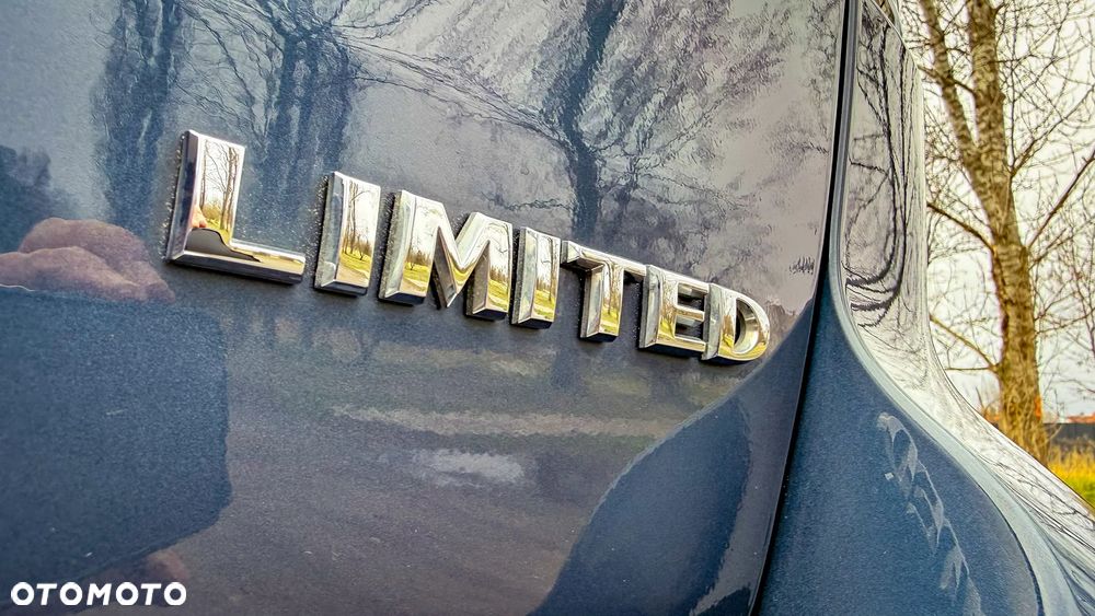 Jeep Grand Cherokee - 41