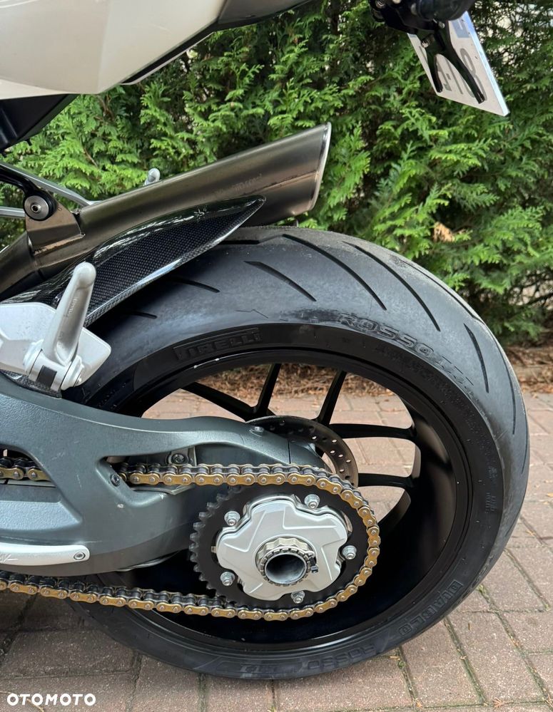 MV AGUSTA Brutale - 15