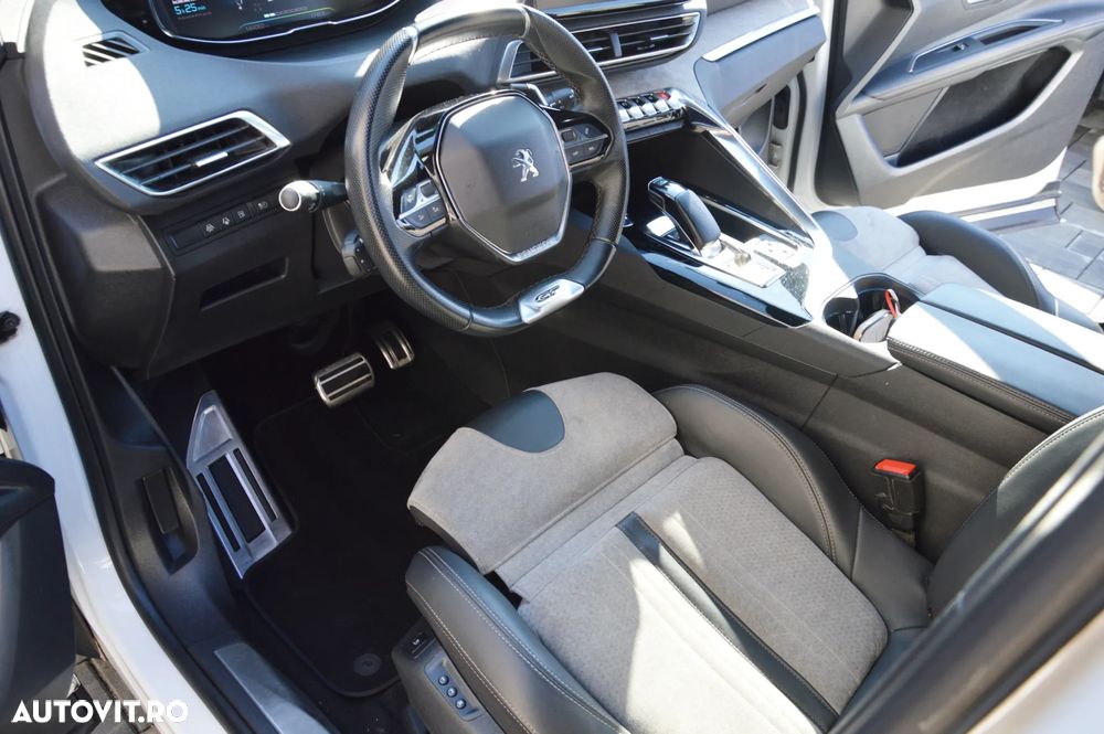 Peugeot 3008 225 e-EAT8 GT - 27