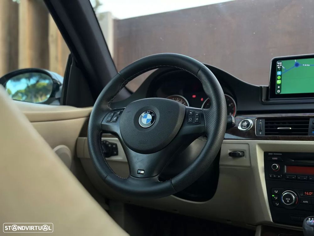 BMW 320 d Coupe - 29