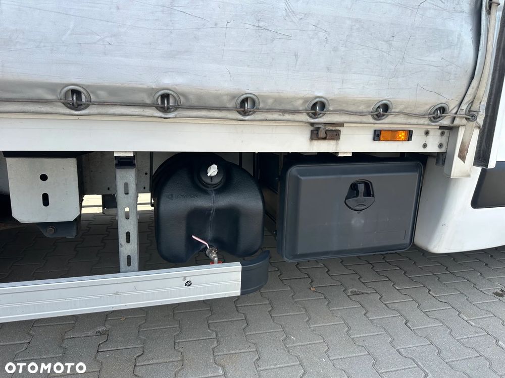 Renault Master - 18