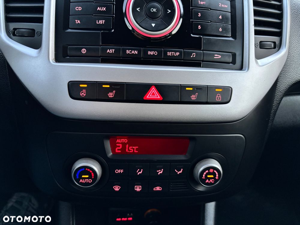 Kia Venga 1.6 CRDi 128 ISG Dream Team Edition - 14