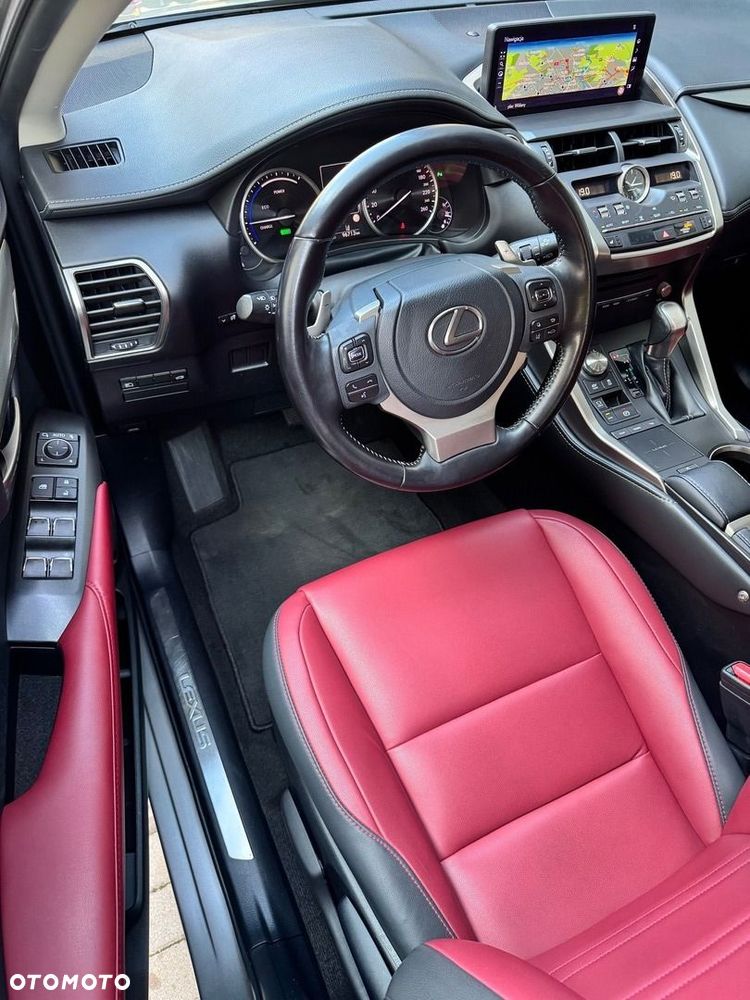 Lexus NX 300h F Impression AWD - 8