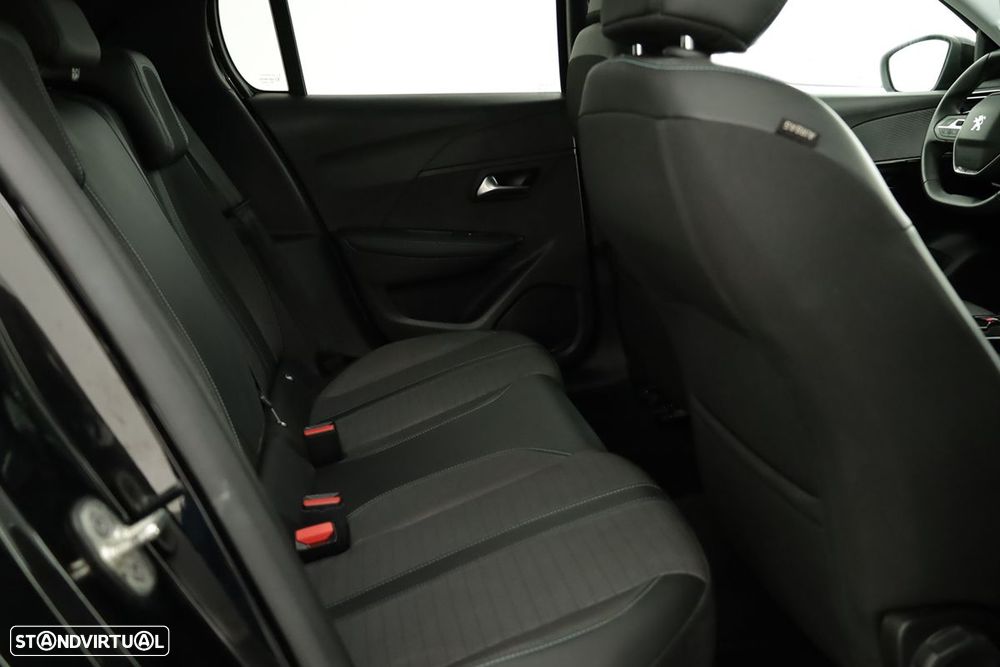 Peugeot 208 1.2 PureTech Allure EAT8 - 23