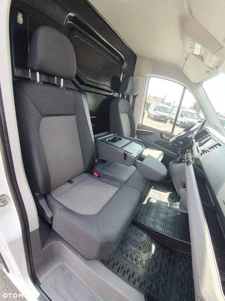 Volkswagen CRAFTER - 16