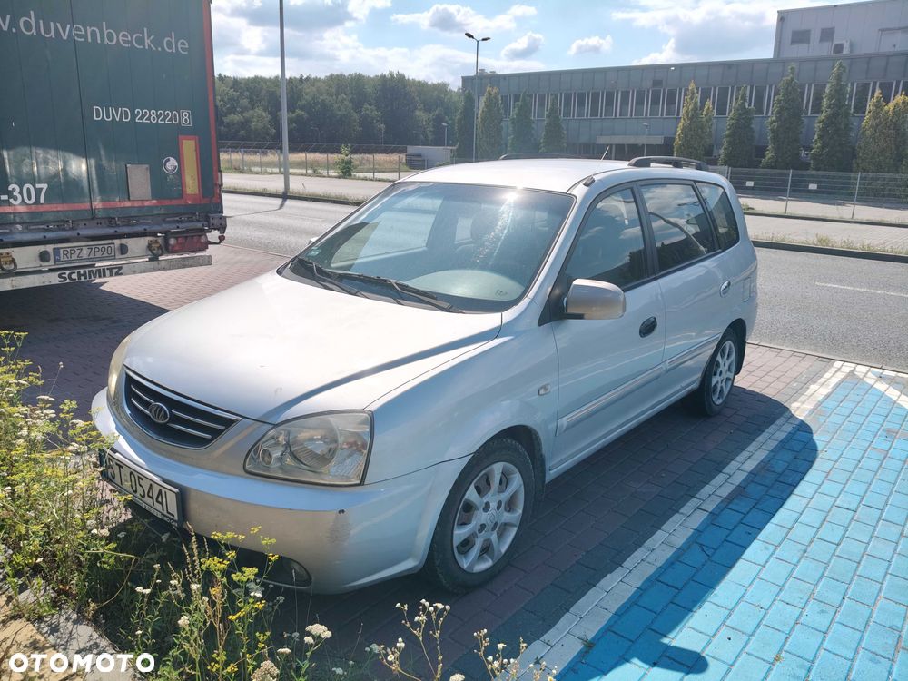 Kia Carens