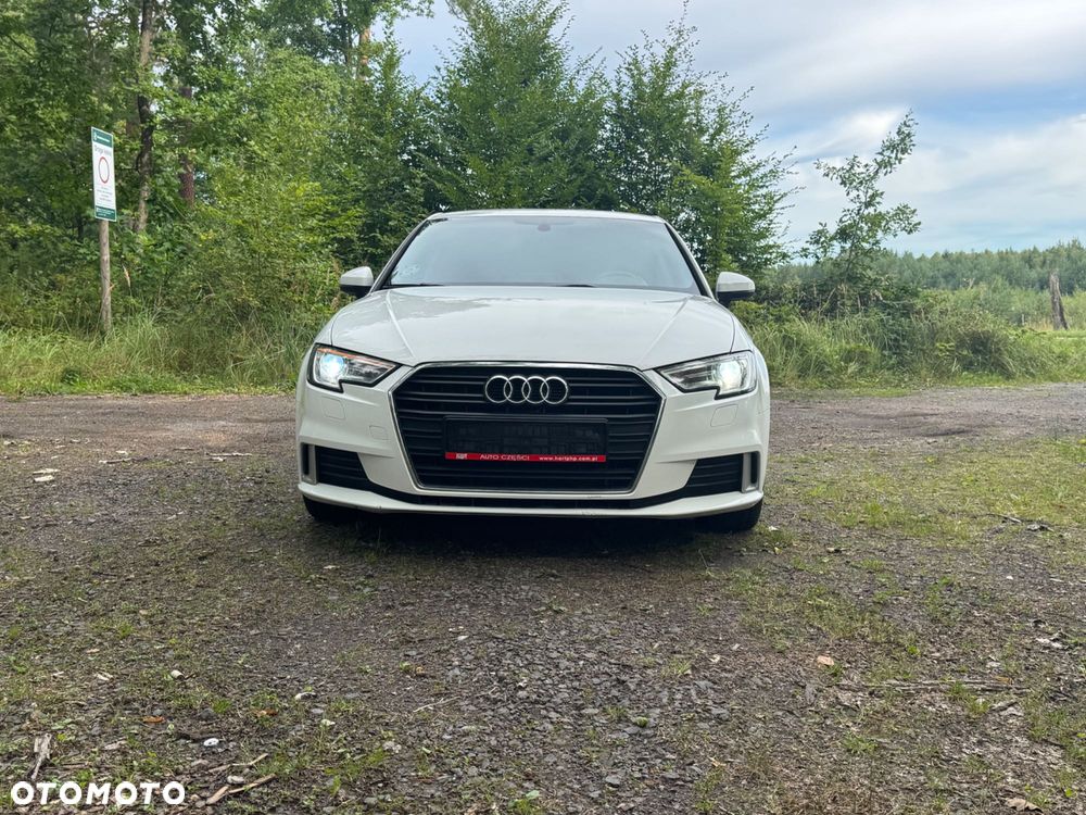 Audi A3 Sportback - 8