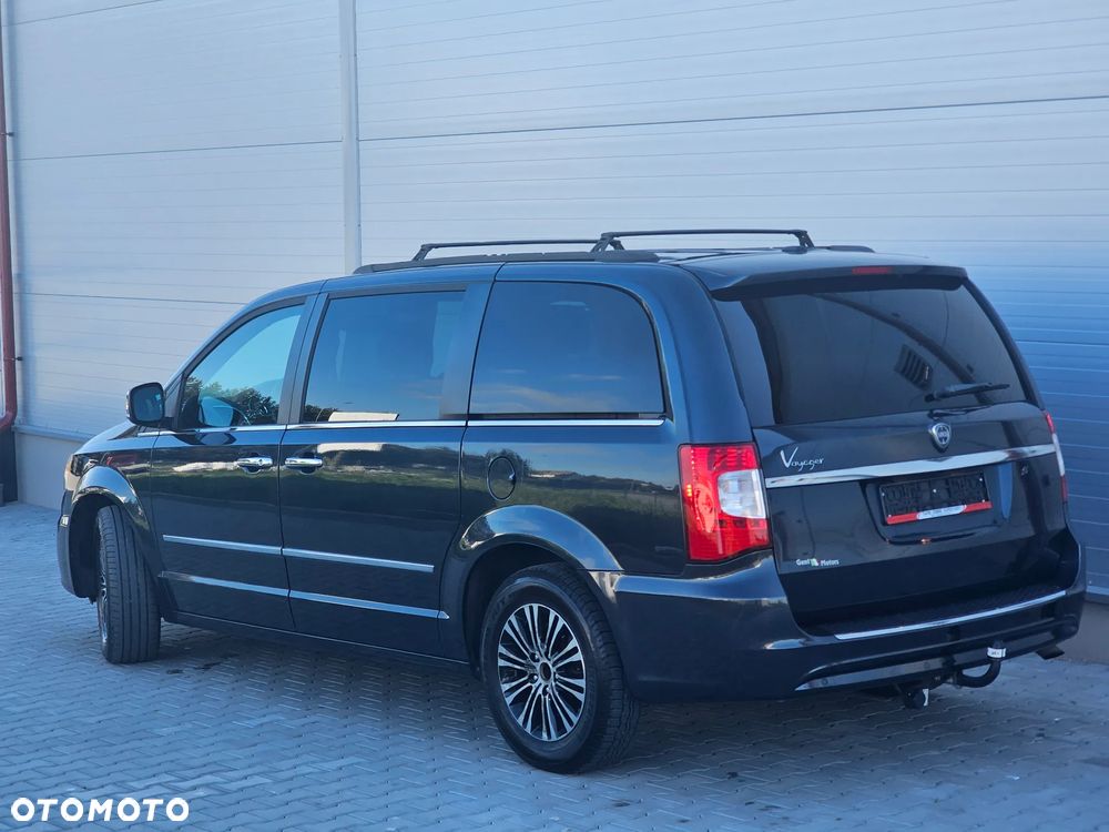 Lancia Voyager 2.8 Multijet 16v S - 8