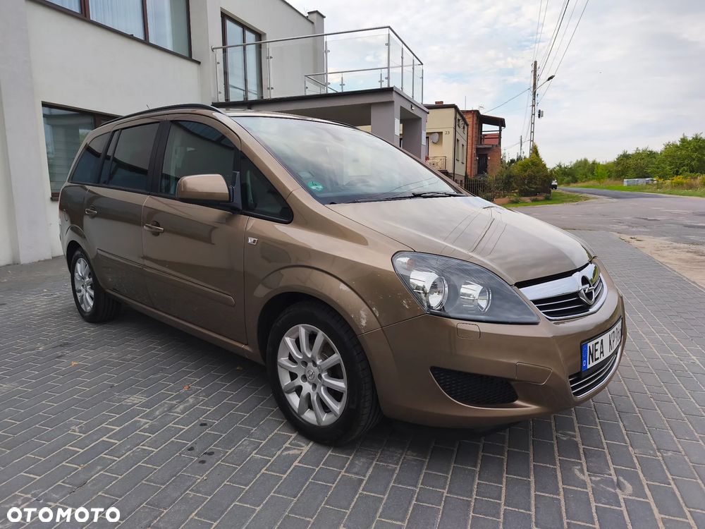 Opel Zafira 1.8 Family Plus - 16