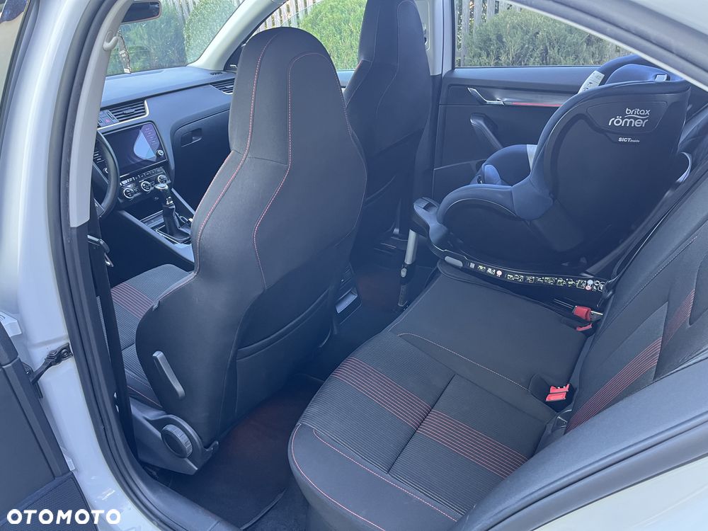 Skoda Octavia 1.4 TSI Style - 14