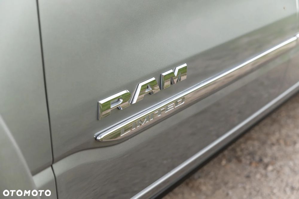 Dodge RAM 1500 5.7 4x4 - 20