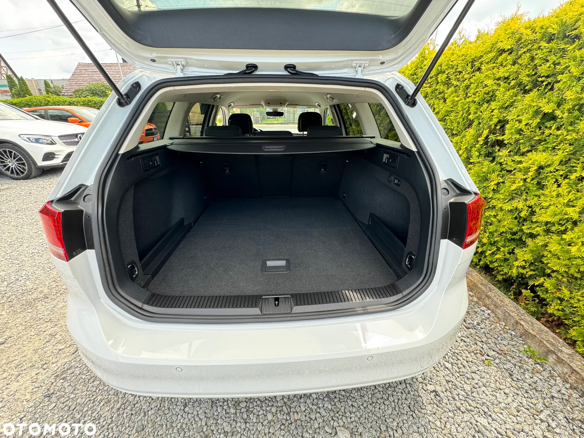 Volkswagen Passat 2.0 TDI BMT Comfortline - 13