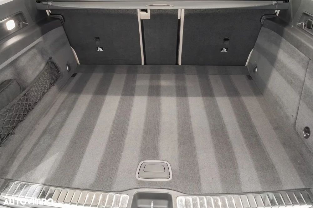 Mercedes-Benz GLE 350 d 4Matic 9G-TRONIC AMG Line - 28