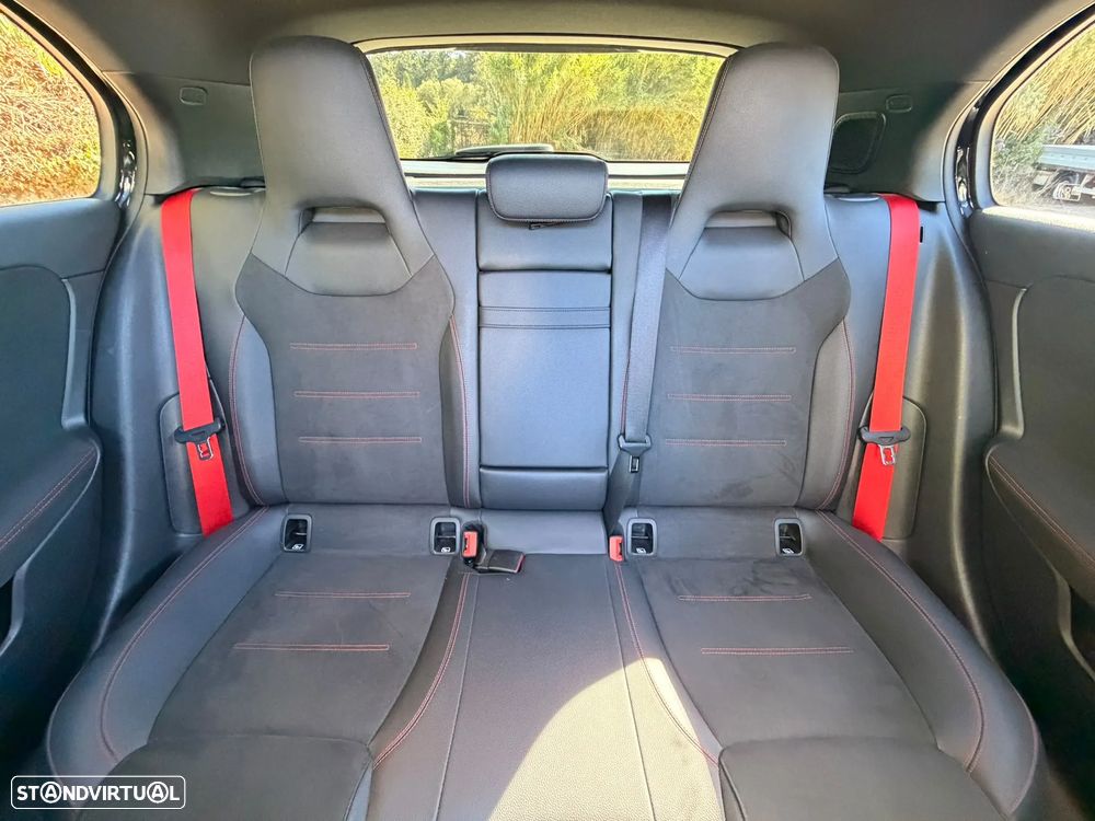 Mercedes-Benz A 45 AMG S 4Matic+ - 26