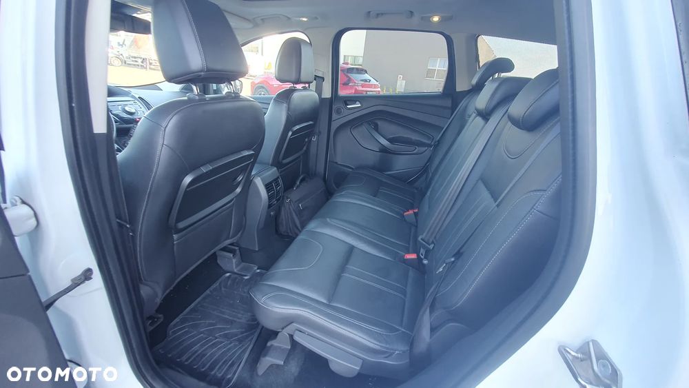 Ford Kuga - 35