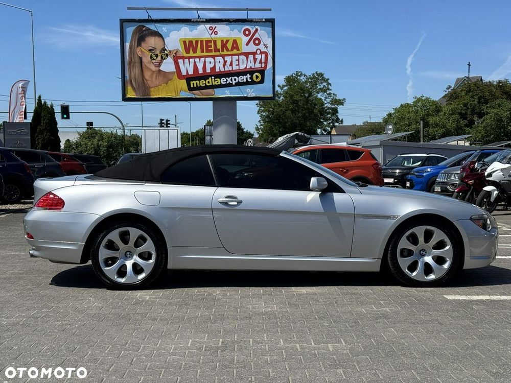 BMW Seria 6 650 i - 12