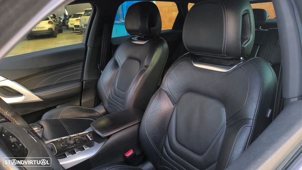 Citroën DS5 1.6 BlueHDi So Chic - 13