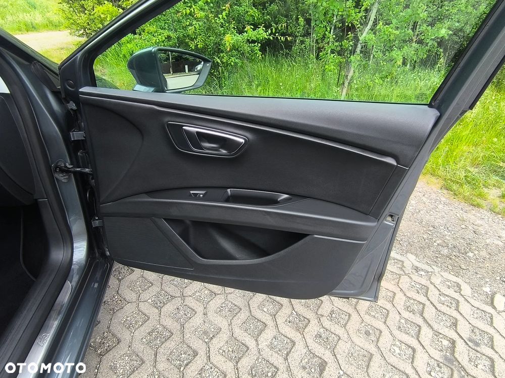 Seat Leon 1.4 EcoTSI FR Black S&S - 23