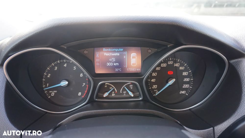 Ford Focus 1.0 EcoBoost Start-Stopp-System Titanium - 20