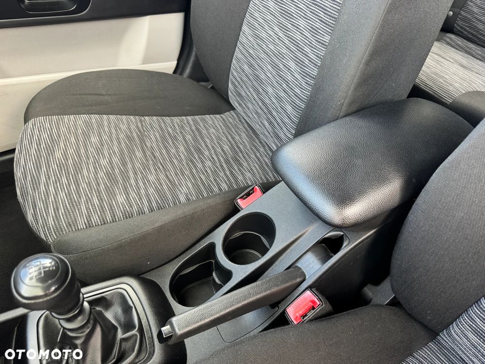 Kia Ceed 1.4 Comfort - 23