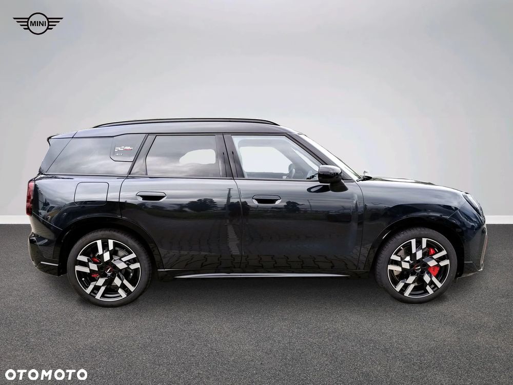 MINI John Cooper Works 2025