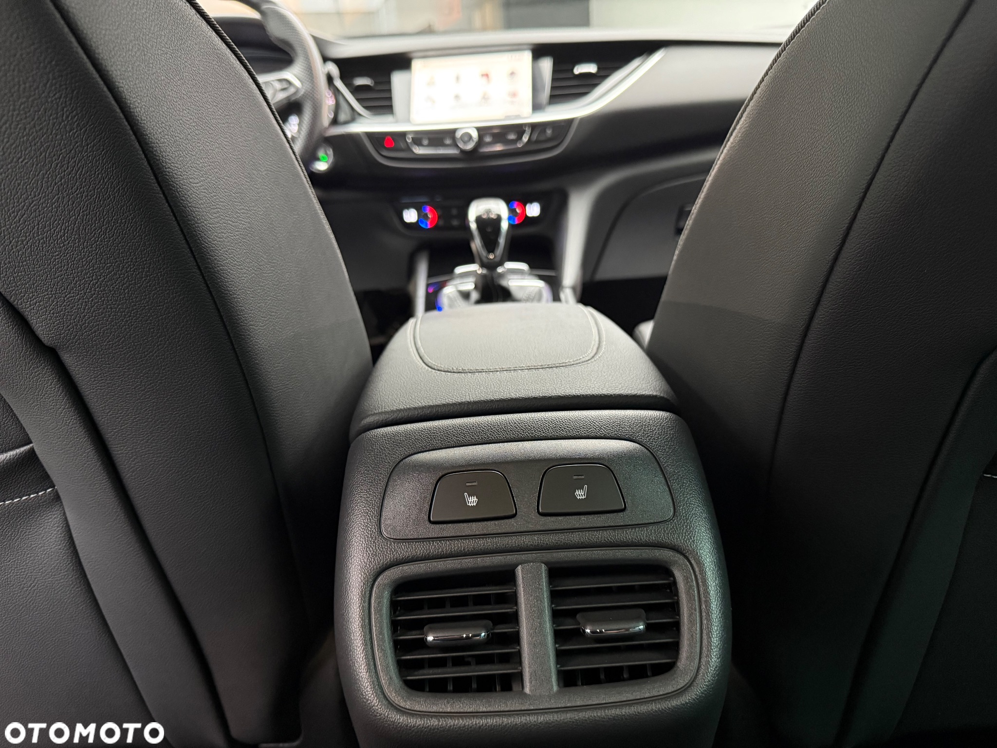 Opel Insignia 2.0 CDTI Sports Tourer ecoFLEXStart/Stop Business Innovation - 27