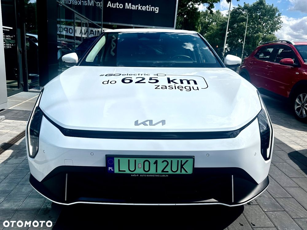 Kia EV4 81.4kWh Business Line - 4