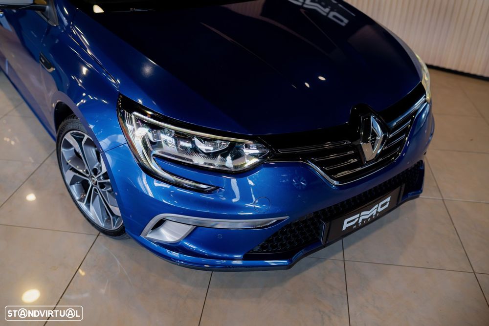 Renault Mégane Sport Tourer - 6