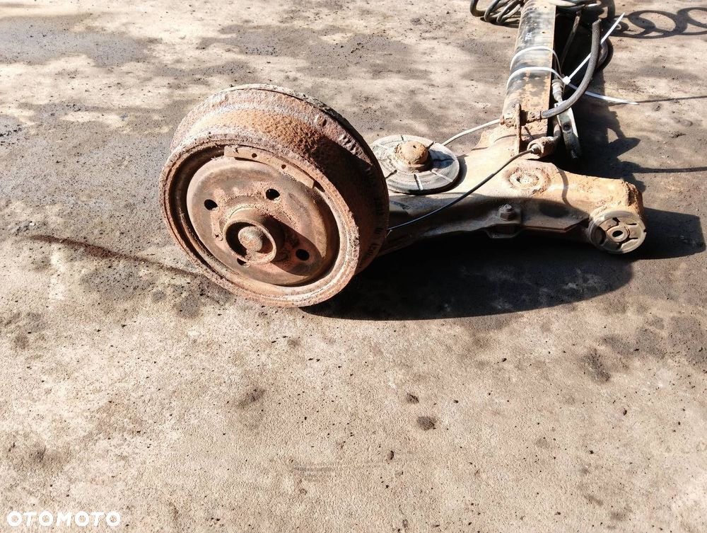 BELKA OŚ ZAWIESZENIA TYŁ BĘBNY BEZ ABS OPEL ASTRA F SEDAN - 4