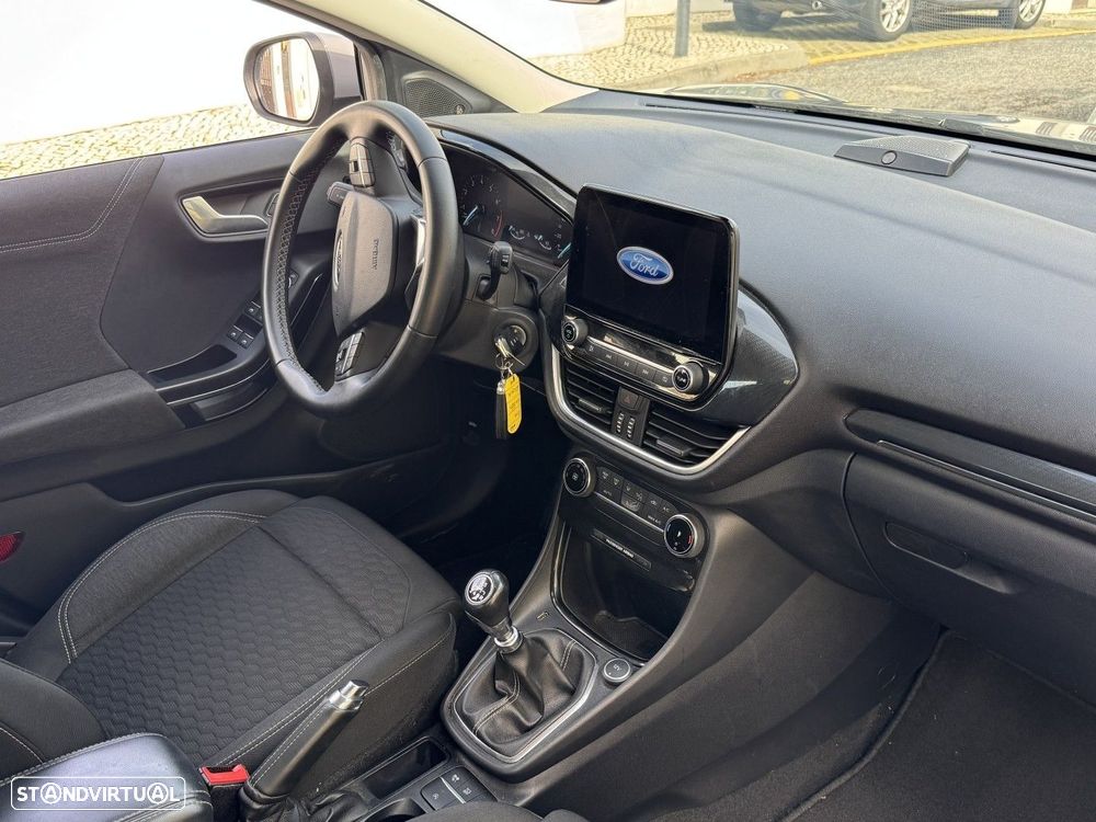 Ford Puma 1.0 EcoBoost MHEV Titanium Design - 17