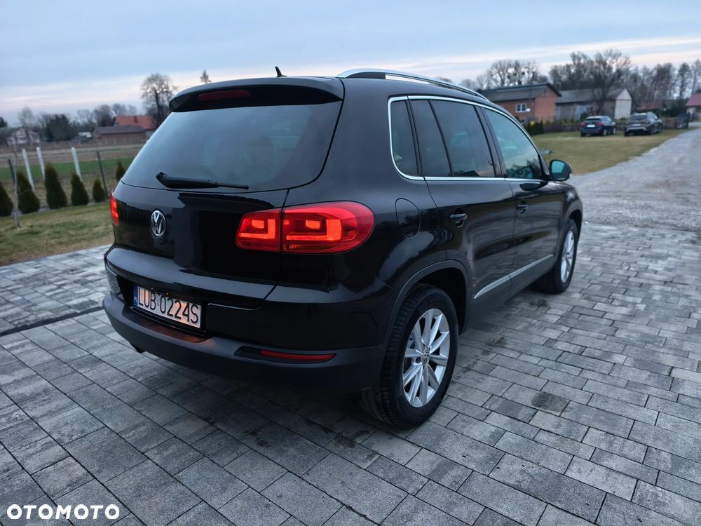 Volkswagen Tiguan - 11
